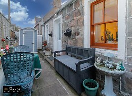 Homely Cottage for all Holiday Outdoor Activities