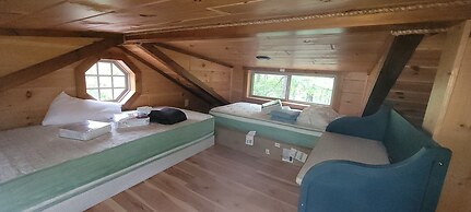 The Timber Cabin