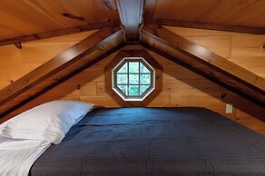 The Timber Cabin