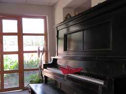 Schatzi Lodge