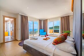 Lux Villa With Inf Pool Jacuzzi - All Rooms w AC