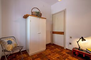 Sardinia Re - Shuluq 6