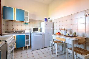 Sardinia Re - Shuluq 6