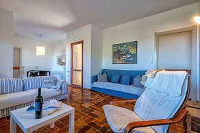 Sardinia Re - Shuluq 6