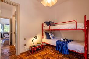 Sardinia Re - Shuluq 6