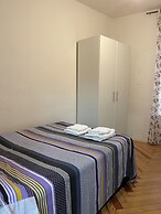 Flor Baja Hostal