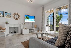 Amazing Pool and Garden Apartment by Costarentals - Ref 253