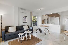 Amazing Pool and Garden Apartment by Costarentals - Ref 253