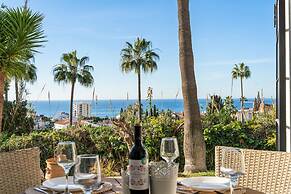 Amazing Pool and Garden Apartment by Costarentals - Ref 253