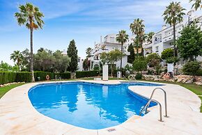 Amazing Pool and Garden Apartment by Costarentals - Ref 253