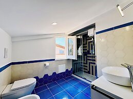 YourHome - La Famiglia Apartment