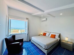 YourHome - La Famiglia Apartment