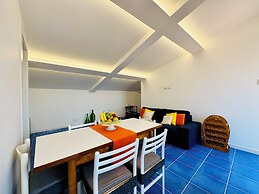 YourHome - La Famiglia Apartment