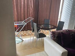 Apartment With Swimming Pool and sea a few Meters Away