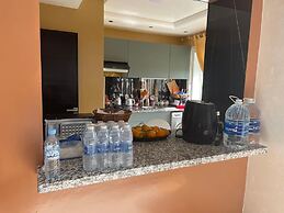 Apartment With Swimming Pool and sea a few Meters Away