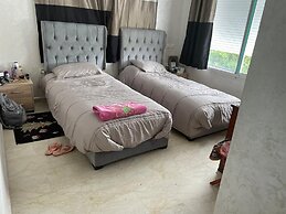 Apartment With Swimming Pool and sea a few Meters Away