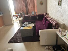 Apartment With Swimming Pool and sea a few Meters Away