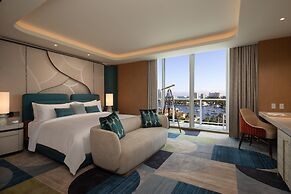 Pier Sixty-Six (Pier 66)