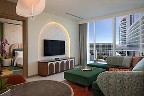 Pier Sixty-Six (Pier 66)