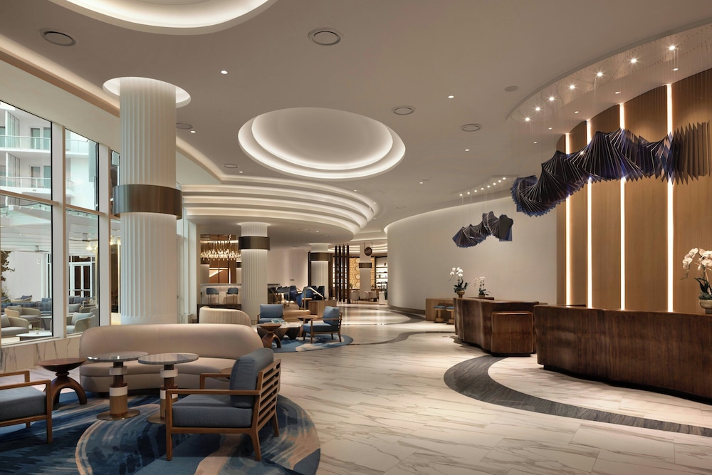 Pier Sixty-Six (Pier 66)