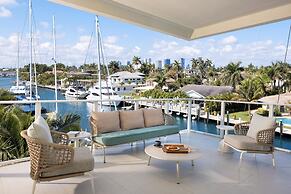 Pier Sixty-Six (Pier 66)