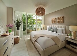 Pier Sixty-Six (Pier 66)