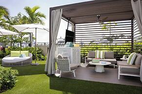 Pier Sixty-Six (Pier 66)