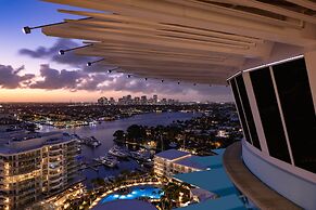 Pier Sixty-Six (Pier 66)