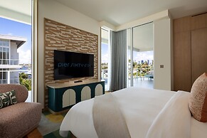 Pier Sixty-Six (Pier 66)