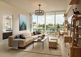 Pier Sixty-Six (Pier 66)