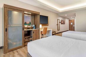 Cambria Hotel Pigeon Forge