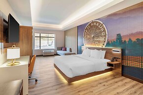 Cambria Hotel Pigeon Forge