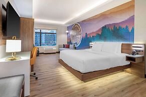 Cambria Hotel Pigeon Forge