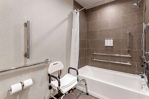 Cambria Hotel Pigeon Forge