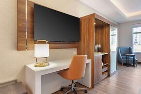 Cambria Hotel Pigeon Forge