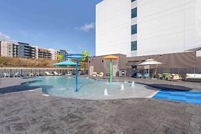 Cambria Hotel Pigeon Forge