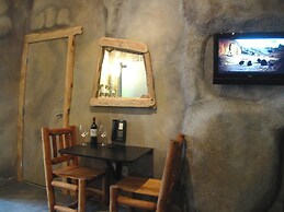 The Roxbury at Stratton Falls