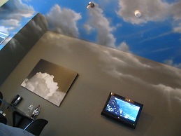 The Roxbury at Stratton Falls