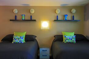 The Roxbury at Stratton Falls