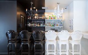 The Roxbury at Stratton Falls