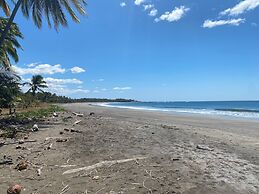 Manta Ray Lodge
