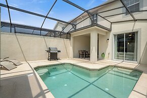 Champions Gate Resort Home w BBQ Pool