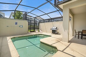 Champions Gate Resort Home w BBQ Pool