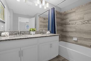 Champions Gate Resort Home w BBQ Pool