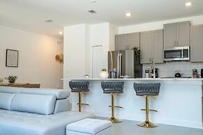 NEW Home Storeylake 4Bd 3 Walking Clubhouse