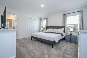 NEW Home Storeylake 4Bd 3 Walking Clubhouse