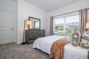 NEW Home Storeylake 4Bd 3 Walking Clubhouse