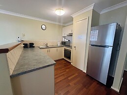 98 Steps To The Beach