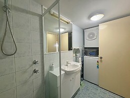 98 Steps To The Beach