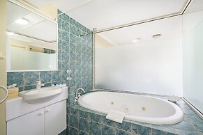 98 Steps To The Beach